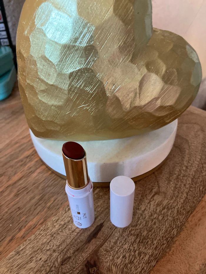 Marionnaud neuf lipstick rouge à lèvres essential neuf 2.7 ml - photo numéro 3