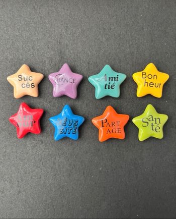 Magnifique, collection faible, les étoiles à Messages