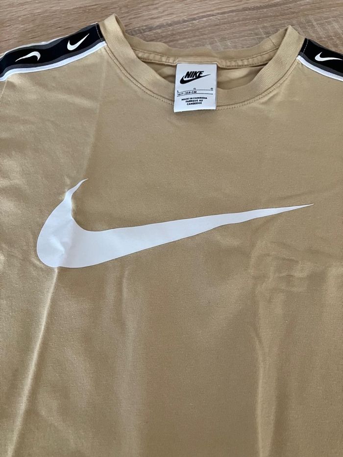 T-shirt nike enfant taille L - photo numéro 4