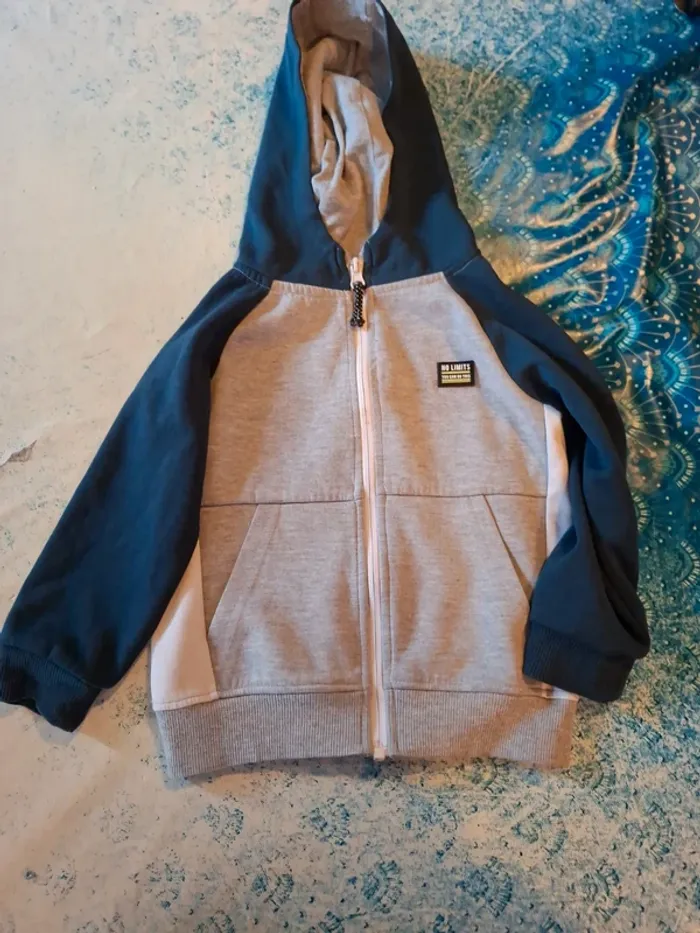 Veste 4 5 ans 110 cm primark