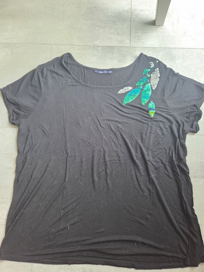 T-shirt avec motif - photo numéro 3