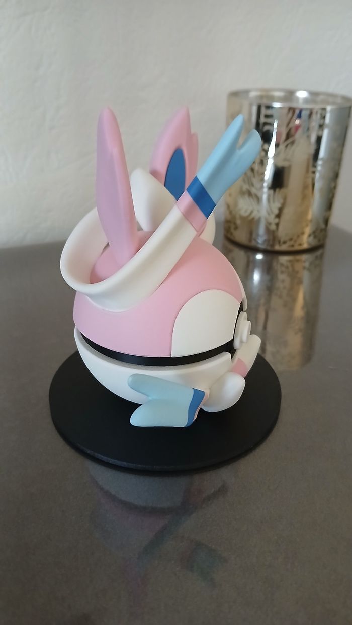 Pokeball Nymphali - photo numéro 4