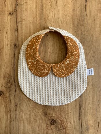 Bavoir bébé / enfant à col Claudine