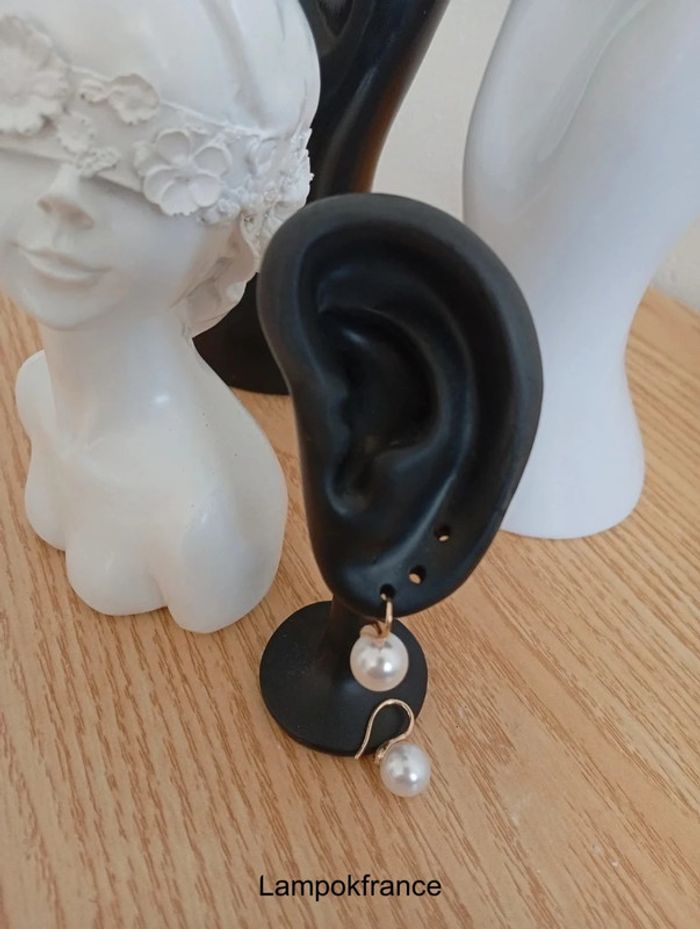 Boucles d'oreilles d'orée a perle blanche femme fêtes soirée chic mariage anniversaire - photo numéro 3