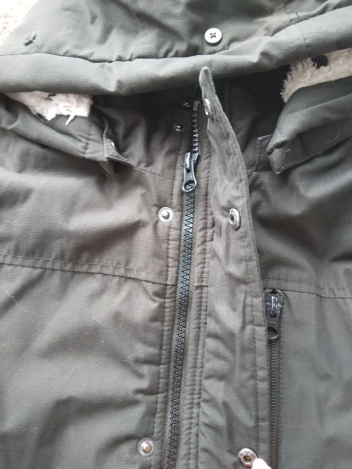 🍁A 7€ uniquement ce week-end 🍁 🌸Manteau kaki a fourrure 6ans🌸 - photo numéro 10