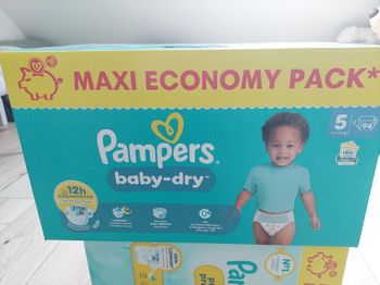 Couches Pampers Baby Dry Taille 5