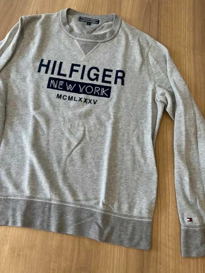 Pull tommy hilfiger taille M - photo numéro 3