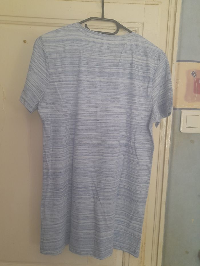 T-shirt bleu imprimé, marque Livergy, taille S - photo numéro 3
