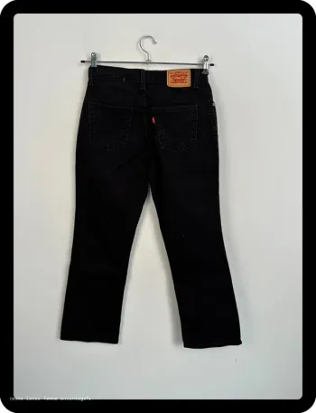 Jean Levi's Femme Noir | 550 Relaxed Bootcut | Taille 6S W28 FR38 | Très Bon État | BP38