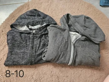 Lot veste 8-10 ans