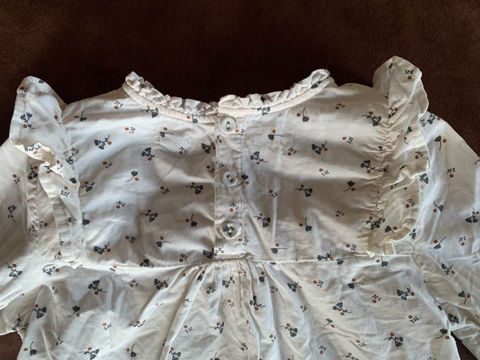 Jolie blouse kiabi 8 ans - photo numéro 4