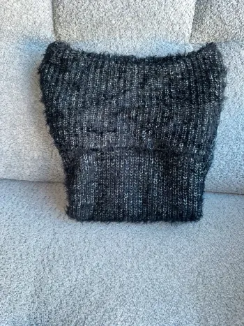 Pull poils doux col bateau noir à liserés argentés  Morgan neuf