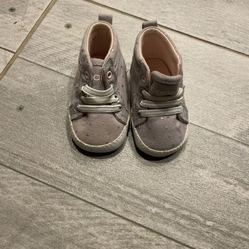 Chaussures bébé 1-6 mois