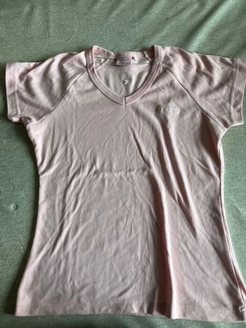 T-shirt rose clair – Taille 14 ans – Marque Diadora – Très bon état