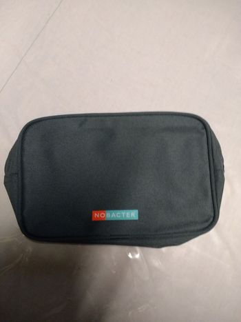 Trousse de toilette nobacter