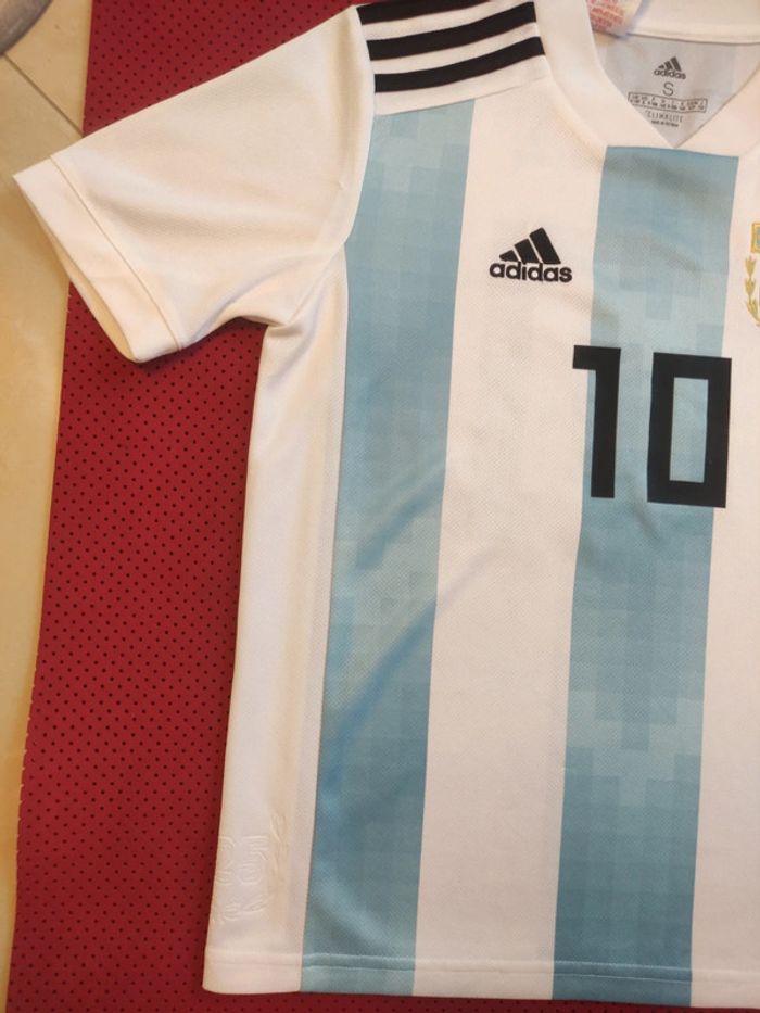 Maillot de foot Messi Argentine, Adidas Authentique Officiel taille enfant 9/10 ans - photo numéro 4