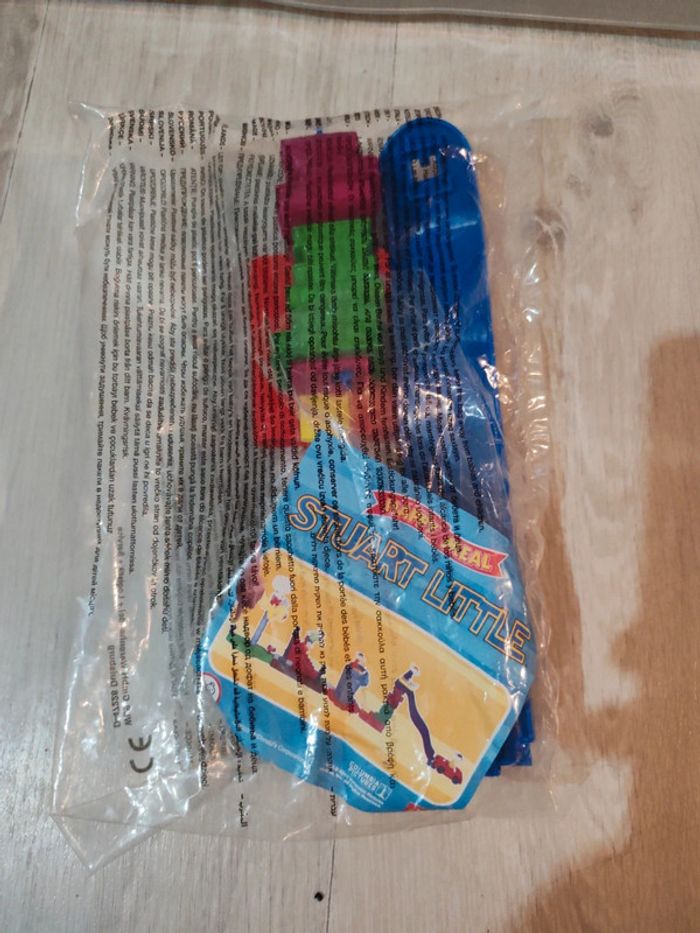 Figurine McDonald's Stuart little - photo numéro 2