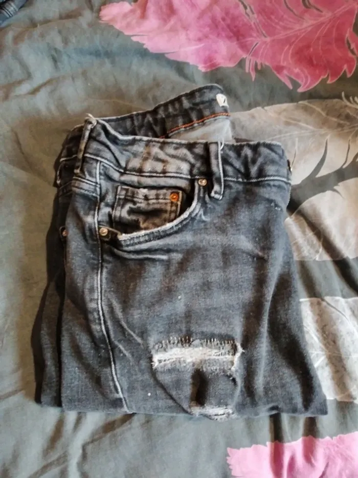 Jean noir Zara taille 44 - photo numéro 4