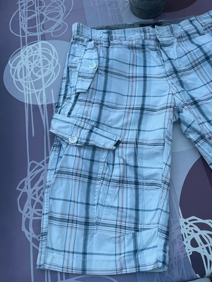 Short homme à rayures CELIO taille 46 - photo numéro 3