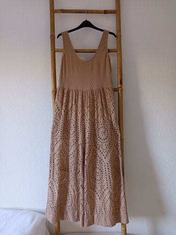 Combinaison en broderie anglaise beige taille unique