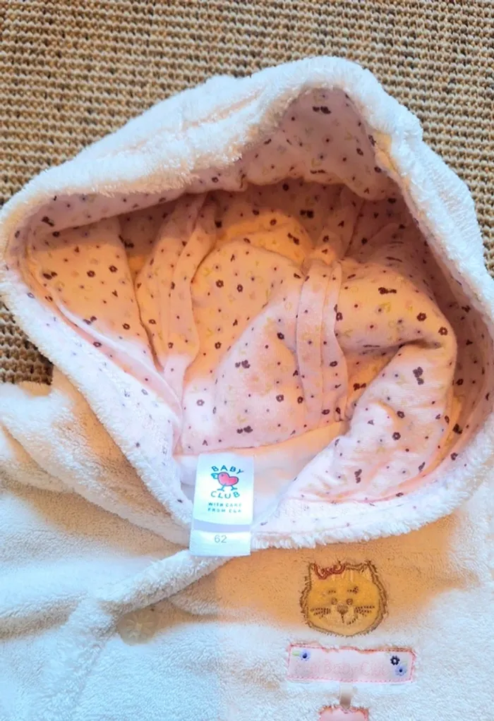 Jolie petite veste ou gilet  fille 3 mois - photo numéro 3