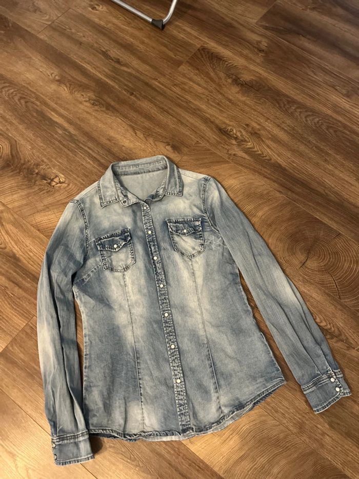 Chemise