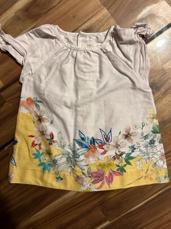 Haut Fleuri Zara 9 Mois