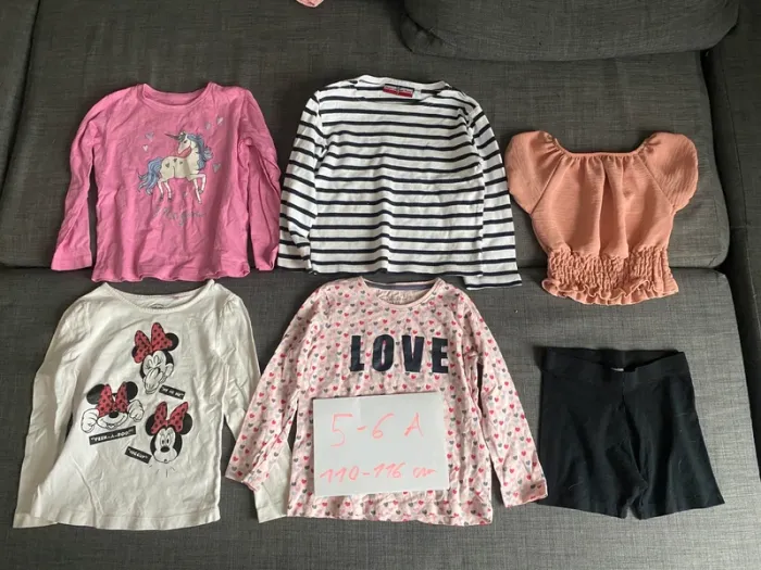 Vêtements 5-6 ans