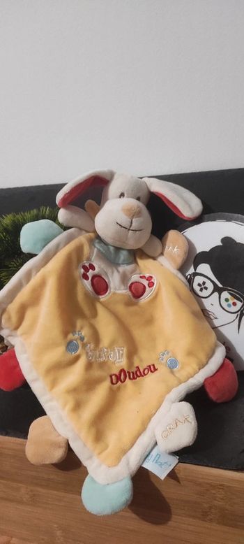 super doudou chien baby nat bn302 jaune bleu rouge beige crack
