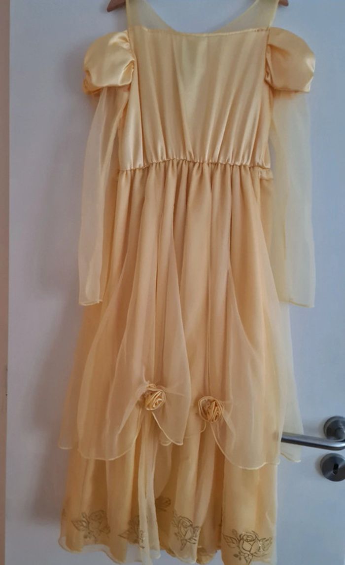 Robe princesse La Belle de Disneyland 9 / 10 ans - photo numéro 3