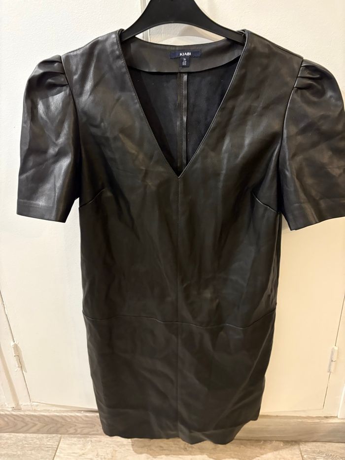 Robe simili cuir