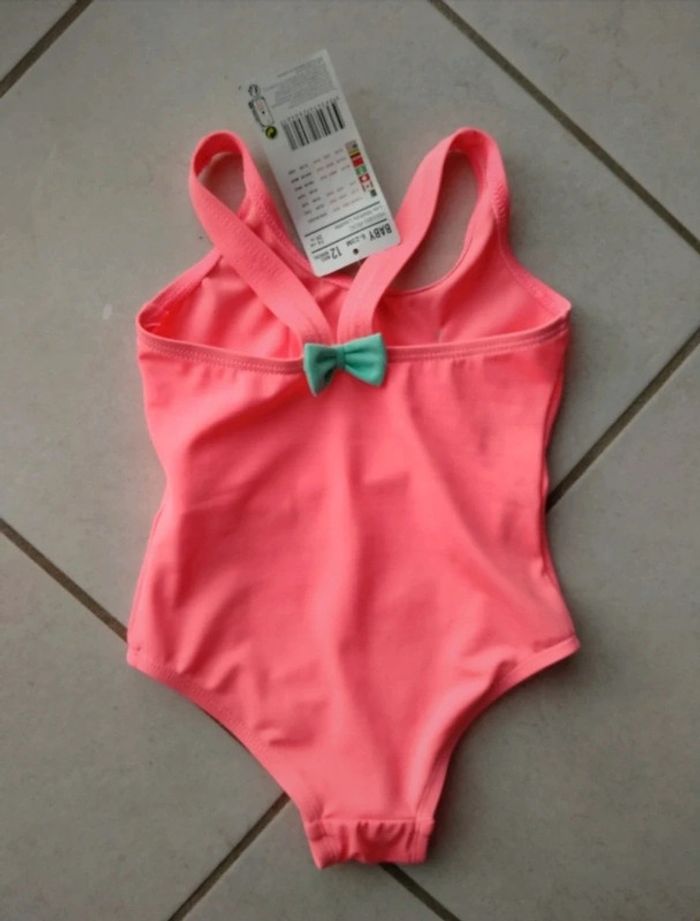 Maillot de bain. Bébé fille . 1 pièce. Orchestra. neuf.
Taille 12 mois - photo numéro 5