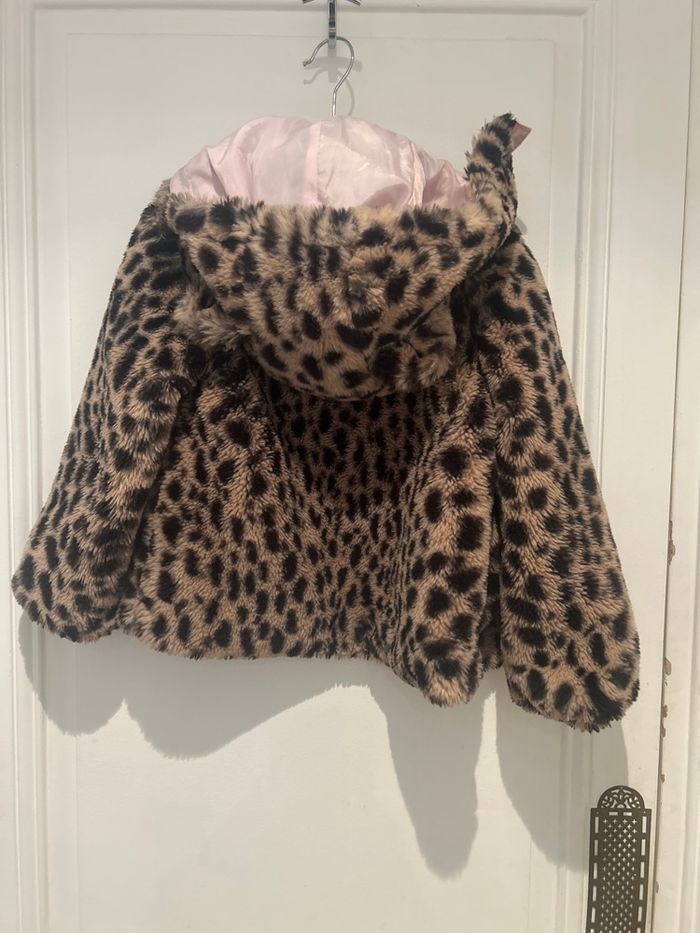 manteau H&M léopard fausse fourrure 4-6 ans - photo numéro 4