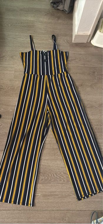 Combinaison à rayures  taille M