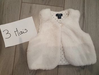 Boléro kiabi, 3 mois, neuf