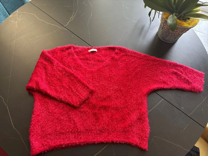 Pull rouge taille unique