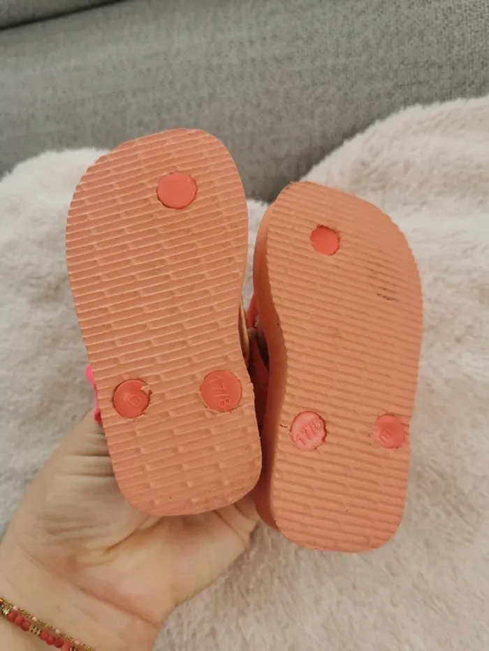 Chaussures tongs enfant havaianas taille 19-20 - photo numéro 3