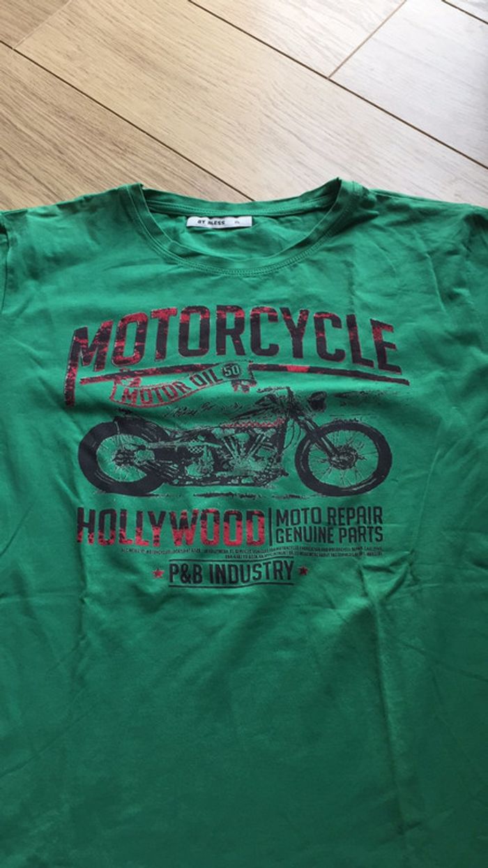 T-shirt vert impression Motorcycles