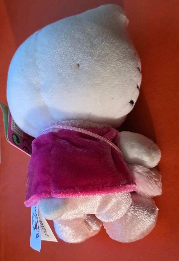Peluche Hello Kitty - photo numéro 3