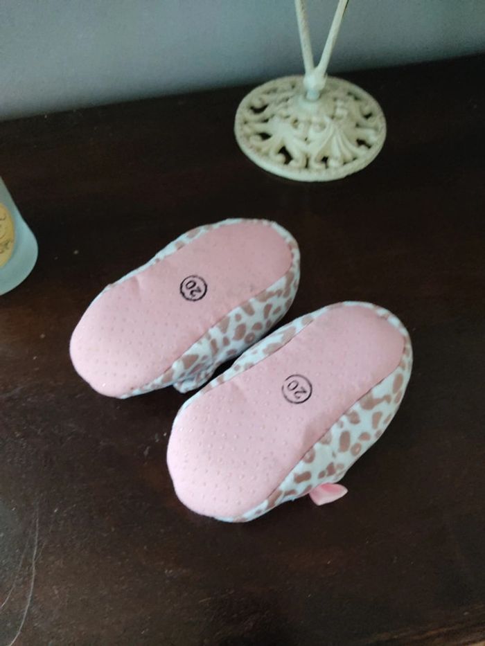 Chaussons - photo numéro 2