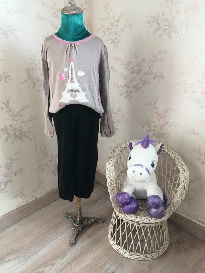 Pull fon marron clair imprimé tour eiffel avec manches bouffantes / nky / (8ans)