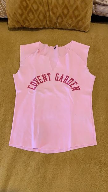 Tee-shirt sans manches taille S/16ans