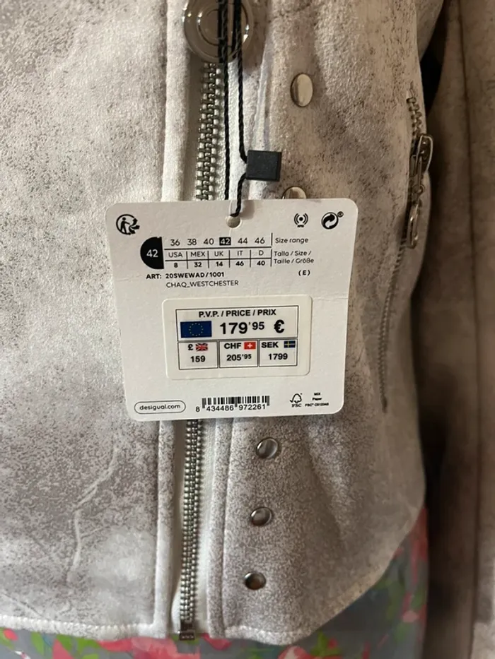 Veste Desigual taille 42 - photo numéro 2