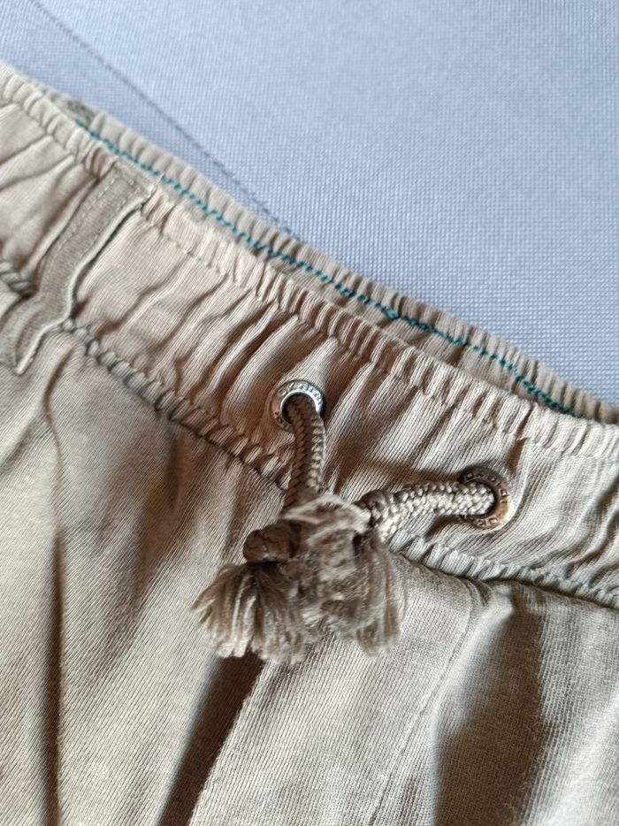 Short en coton kaki 🎮 Taille 10 ans - photo numéro 2