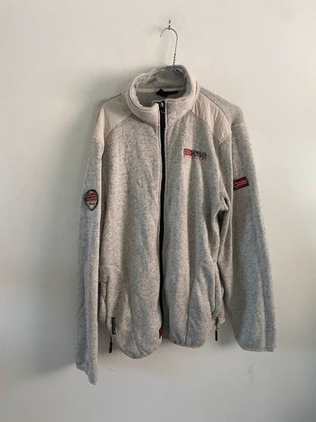 Veste Himalaya mountain