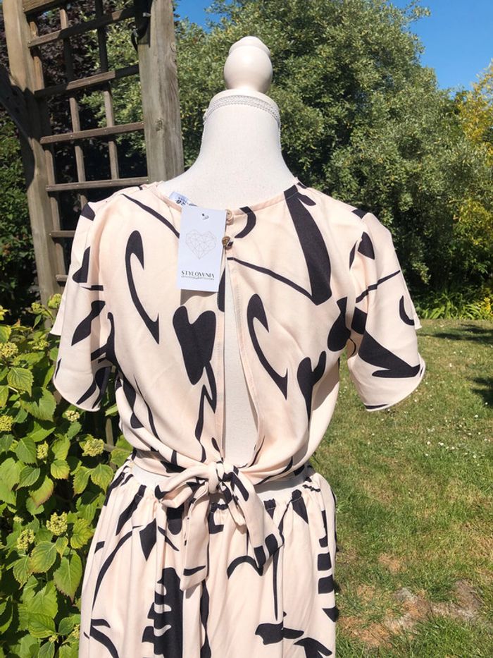 Robe neuve taille S/M - photo numéro 8