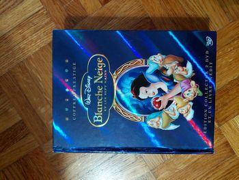 coffret prestige DVD *2  +livre blanche neige