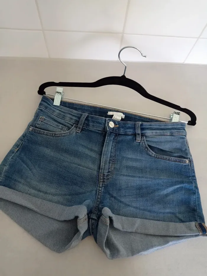 Magnifique short en jeans bleu fashion T.M H&M