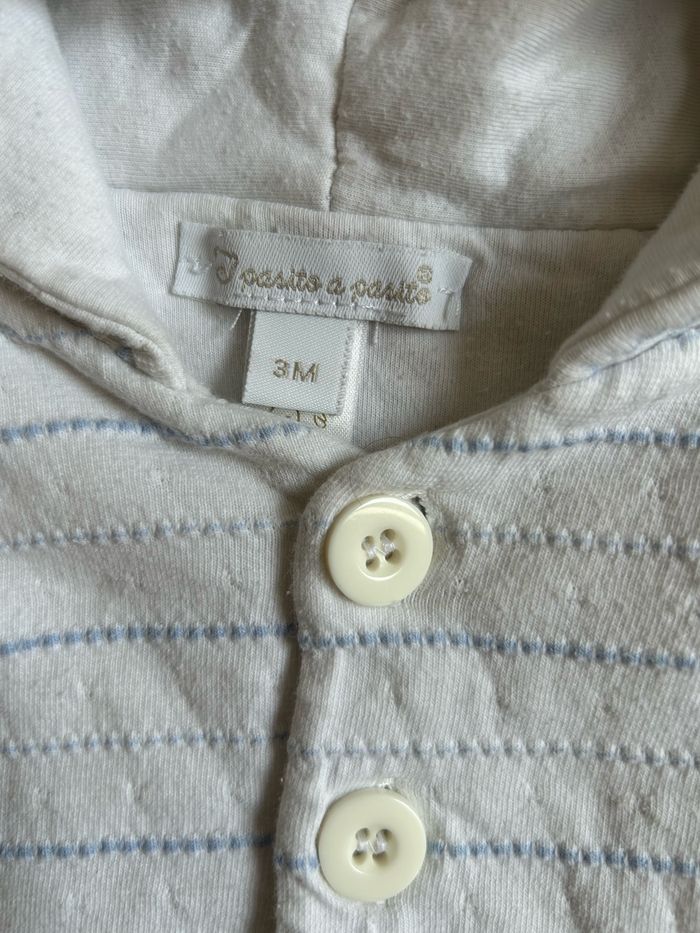Gilet à bouton - photo numéro 2