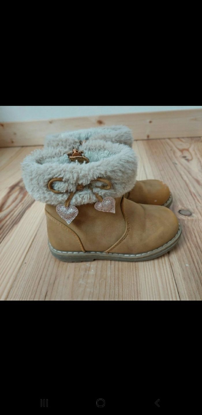 Bottines fourrés , cœur paillettes